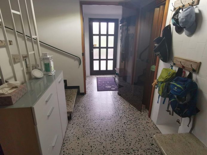 Flur und Eingangstür