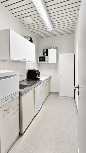 Office space for rent – Photo 9