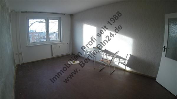 3er WG möglich Bezug nach Sanierung - Mietwohnung – G0016024
