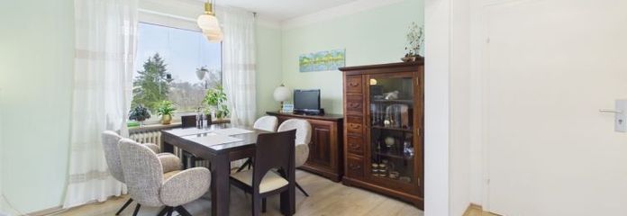 Gut aufgeteiltes 2 Familienhaus auch als EFH nutzbar, mit schönem Grundstück in ruhiger Lage