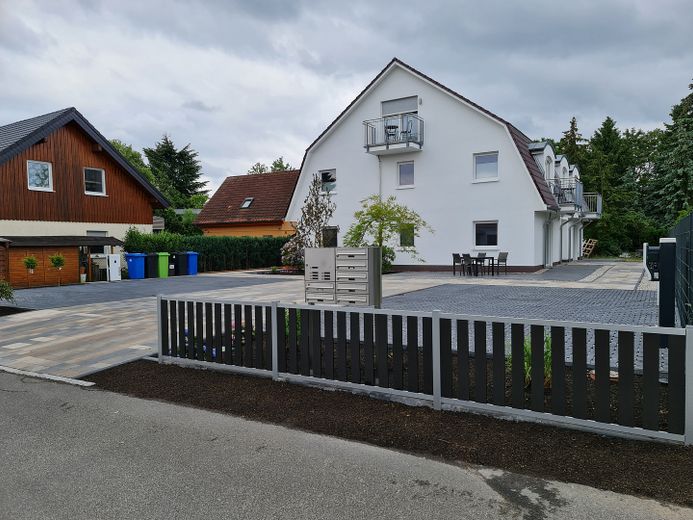 Studio Villa Dohne - Möbliertes Wohnen im Grünen – Haus mit 6 Stellplätzen