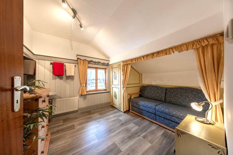Louer un appartement meublé de 2 pièces dans un emplacement privilégié à Schliersee pour 1 à 6 mois à partir du 15.9.26 – Gästezimmer