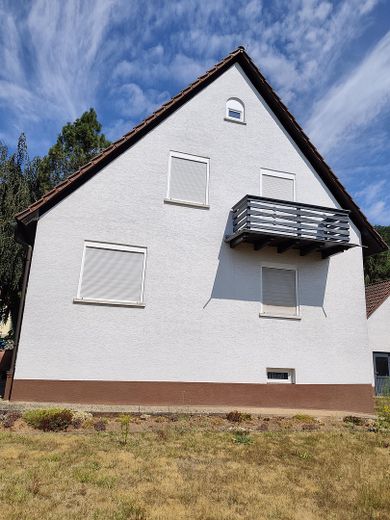 Ein/Zweifamilienhaus in Otterberg Bachlauf Garten – Foto 4