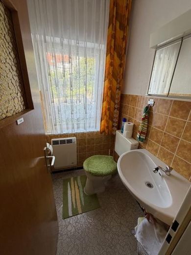 *Gegen Gebot*Bestlage in Wiesbaden-Naurod* FREIGESTELLT* – Gäste WC