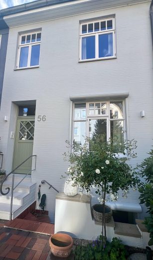 Liebevol moderniseerde rijwoning in Bremer stijl in Bremen, Hastedt – Hausansicht