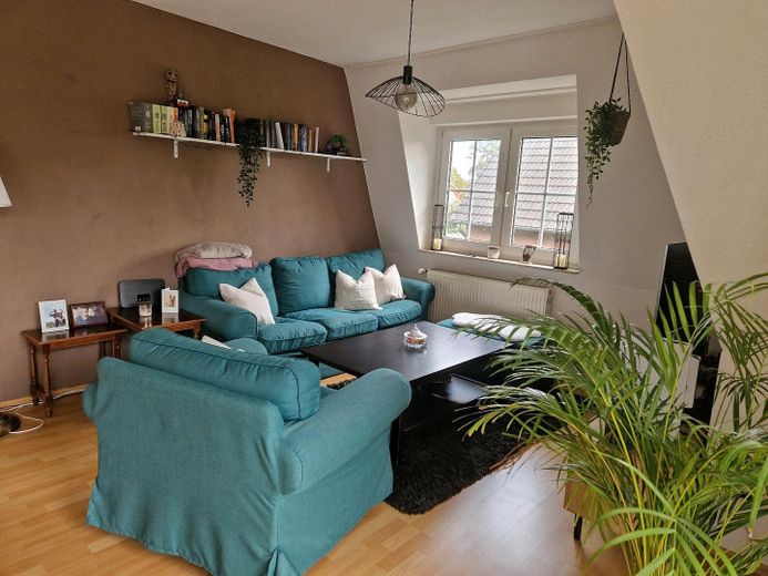 Idyllische Dachgeschoss Wohnung in ruhiger Lage (3-ZKB) – Foto 5