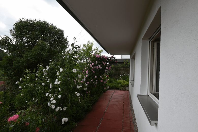 Charmantes Einfamilienhaus in idyllischer Lage, provisionsfrei ! – Terrasse zur Zeit