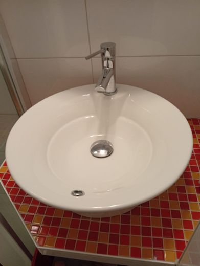 5 Zimmer saniertes helles großzügiges Haus in 63263 Neu-Isenburg " Einzugsfertig" Energie D 110 – Dusche unten 3 Kind / ELW 
