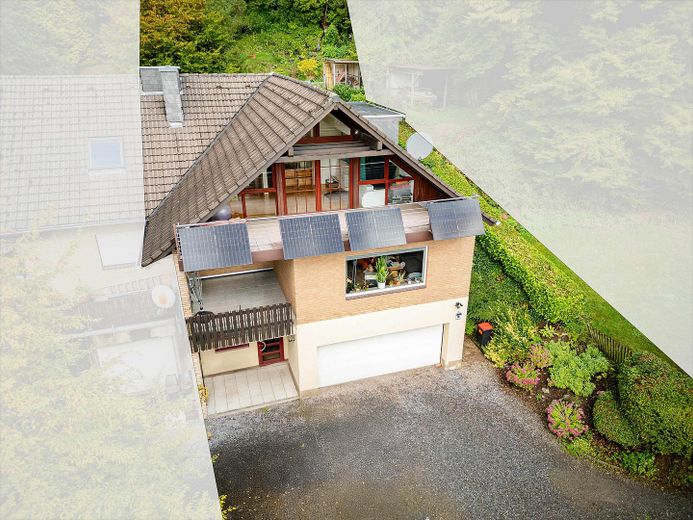 Titelbild Haus Drohnenaufnahme