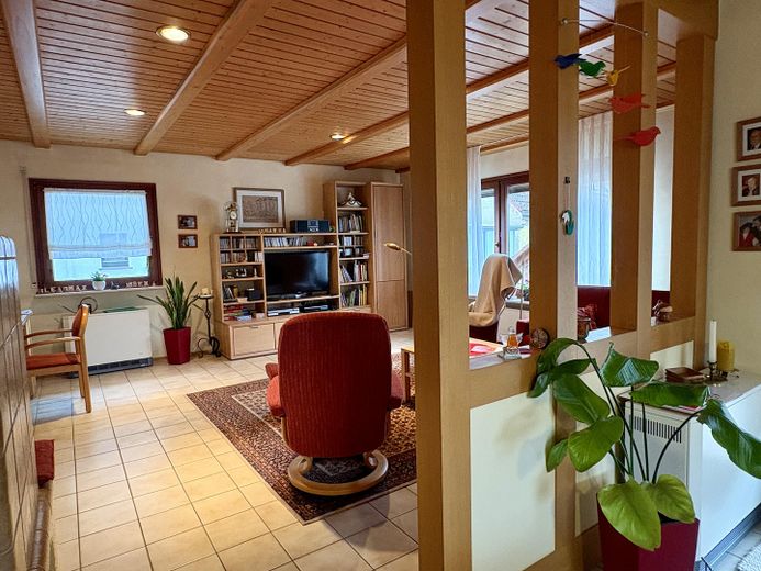 Sicht ins Wohnzimmer