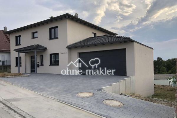 Exclusive family house