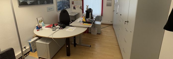 Büro 1