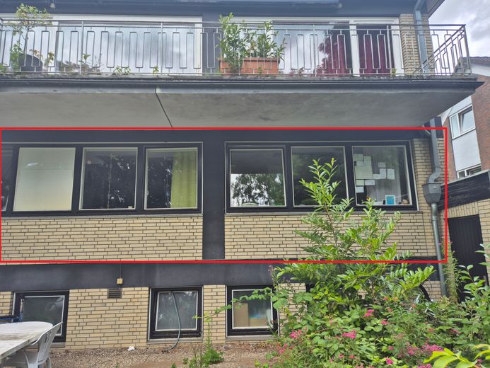 Haus Rückseite EG rot markiert