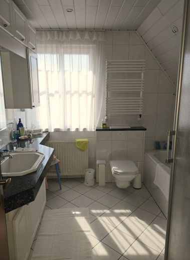 Hünfeld, casa con appartamento indipendente – Foto 12
