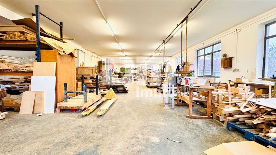 Modernisierter Gewerbekomplex (2 Gebäudeteile) mit langfristigem Mieter + freie Flächen im OG – Gebäude 3 OG Lager 5