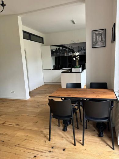 Appartement moderne de 2 pièces de 65m² à Karlsruhe – Photo 3