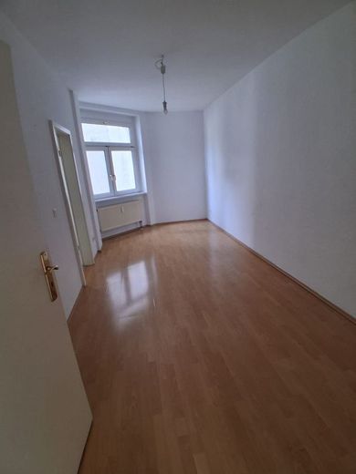 Preiswerte 3-R-Whg. in Magdeburg - Stadtfeld ca.Ost 61m2 im 3.OG            
 zu vermieten. – Arbeitszimmer