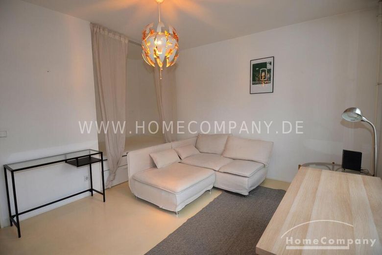 Luminoso appartamento di una stanza con balcone a Tempelhof, arredato – bc0cfd4c593dd5a0950e7d6192a1e0cc24bd3089.jpg
