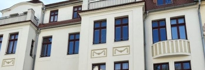 Living above the city: beautiful 4-room apartment, balcony, approx. 95.00 m², for rent in Magdeburg-Stadtfeld Ost!
