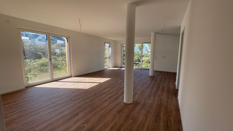 Ruime 6-kamerwoning op de hoge begane grond met twee terrassen in Weinsberg – Foto 8