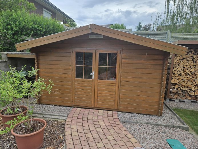 Provisionsfreier Bungalow in ruhiger Lage – Gartenhaus