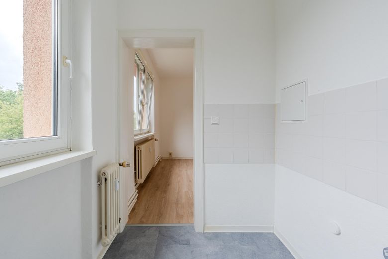 2 Zimmer in Prenzlauer Berg – bezugsfrei, provisionsfrei & renoviert – Küche