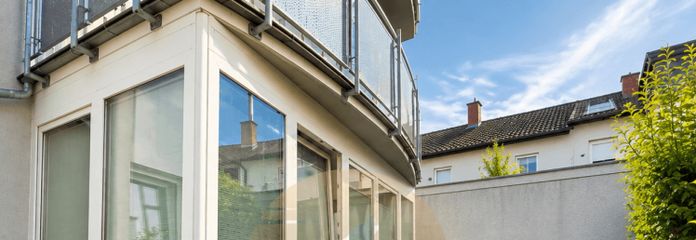 Zentral in Ettlingen – barrierefreie 2-Zimmer-Wohnung mit Wintergarten & Terrasse