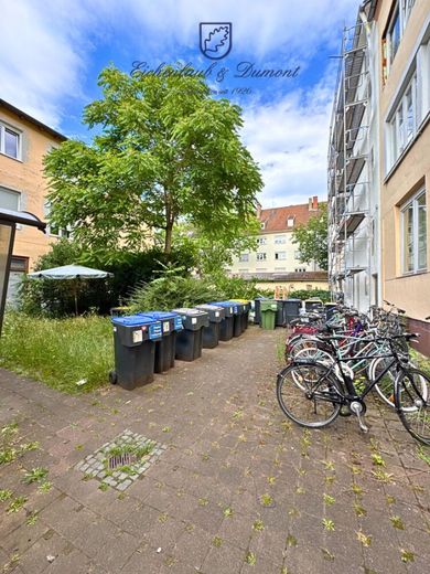 Helle und gepflegte 2-ZKB-Altbauwohnung im Nauwieser Viertel – Innenhof
