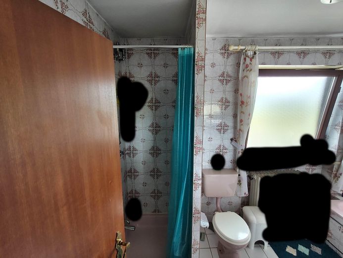 Casa a schiera centrale con 4 locali e garage – Badezimmer Obergeschoss