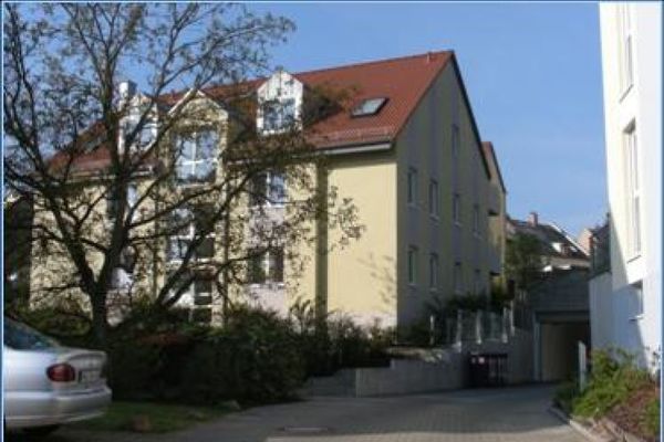 Super Stellplatz für Ihr Auto!