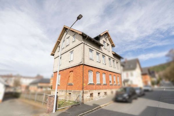 Voll vermietetes Dreifamilienhaus in Neustadt