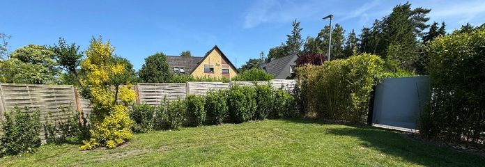 Garten vorderer Bereich