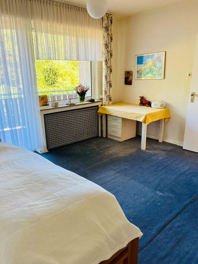 Casa con potencial para dos unidades residenciales en Colonia Flittard – Zimmer 2, Obergeschoss