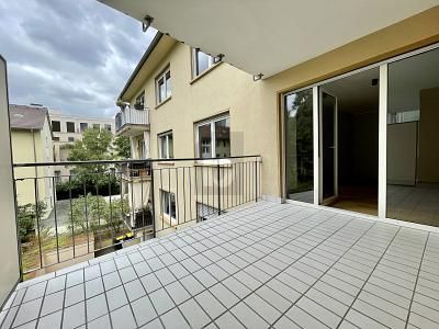 OFFEN UND MODERN IN TOLLER LAGE – 1657817734_190c32.jpg