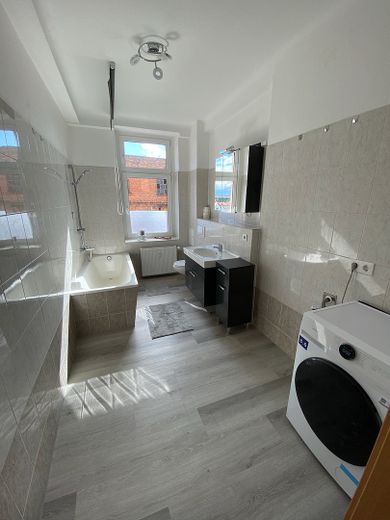 Waschtrockner steht bereit