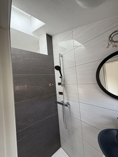 Dusche