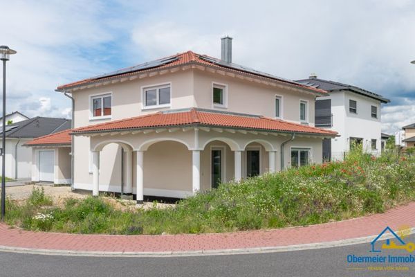 Casa unifamiliare di alta qualità - nuova costruzione ad alta efficienza energetica con garage e dotazioni moderne