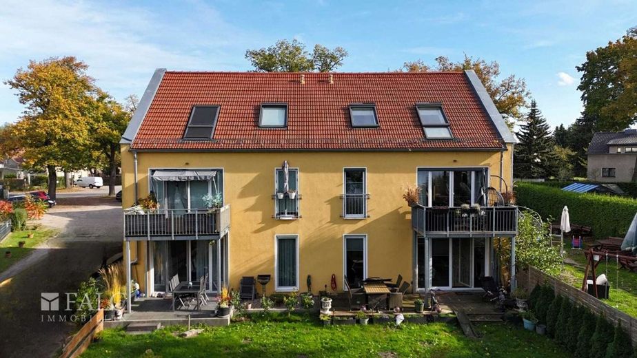 Hausansicht Gartenseite