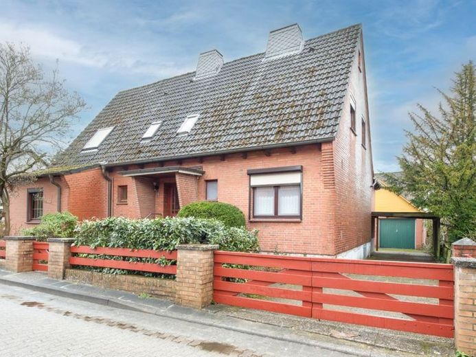 RESERVIERT! Ein Haus für die ganze Familie – Foto 1