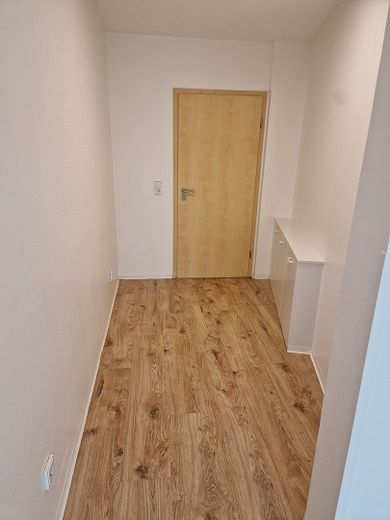 Erstkl. helle 3,5-Zi.-Wo., Blk, EBK, gr. Garage, Röthenbach a. d. Peg. – Foto 13
