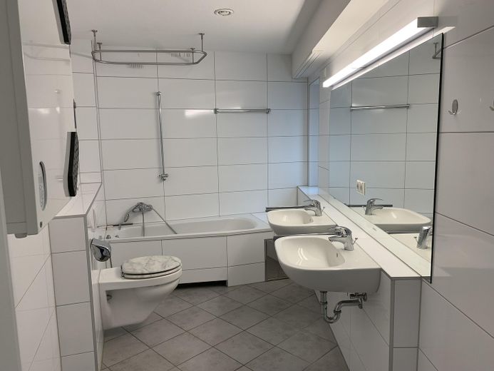 Tageslichtbad mit WC