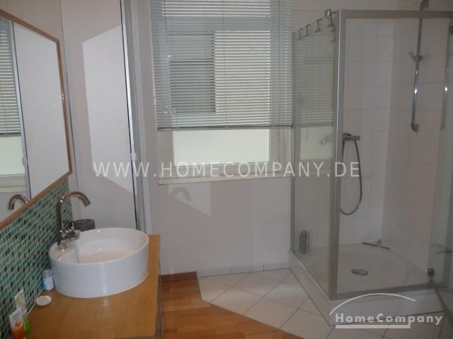 Sehr schöne 2 Zi.Whg. an der Oker, möbliert, 1. OG, mit großem Balkon. – 1a1d6b5d7b5015629bf3215b47d4619ac5a6c125.jpg