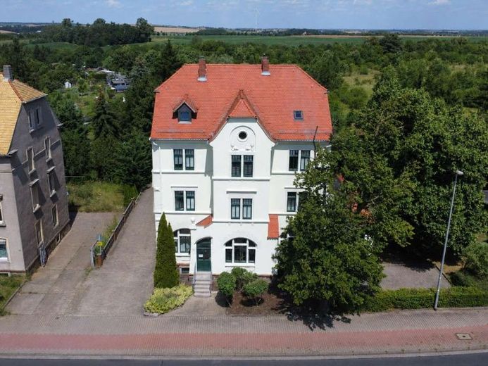 Non è solo un immobile esistente: 455 m² pieni di possibilità – Foto 1