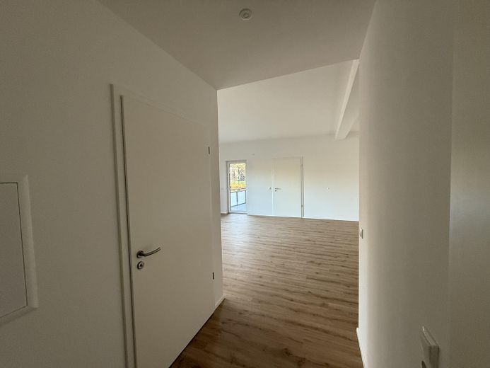 Moderne 2-Zimmer-Neubauwohnung 2026 mit Balkon & Blick ins Grüne in zentraler Lage – Foto 7