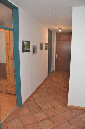 Traumhafte Wohnung mit großem Balkon und Fernblick in Murnau a. Staffelsee – Flur