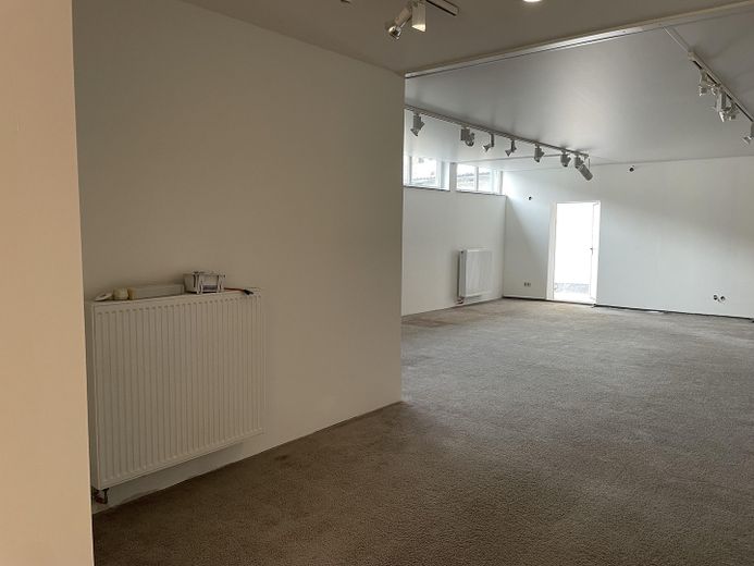 Gewerbefläche ca. 125qm - Kann: Büro / Praxis / Laden / Lagerraum - erweiterbar auf bis zu ca. 220qm – Фото 8