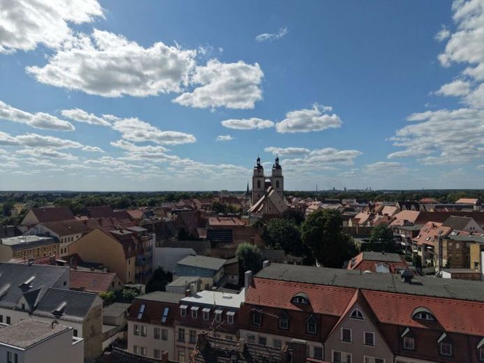 Weitläufige Zwei-Raum-Wohnung im Zentrum Wittenberg zur Kapitalanlage! – Foto 1