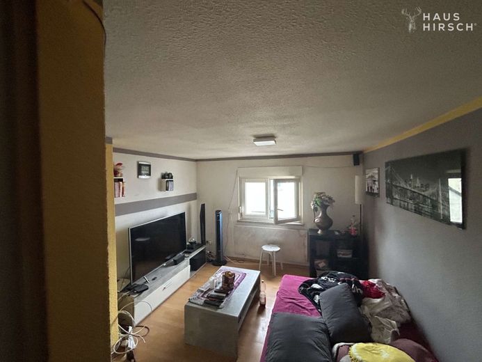 3 Familien Haus in zentraler Lage mit super Anbindung und stadtnahem Komfort! – Dach