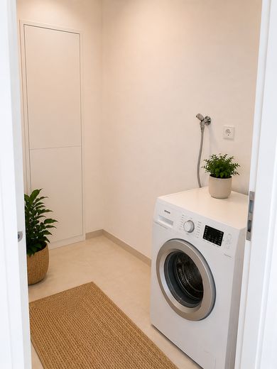 Exklusive 4-Zimmer-Residenz mit Südbalkon & Concierge im Gerling Quartier | Sofort bezugsfrei – Hauswirtschaftsraum