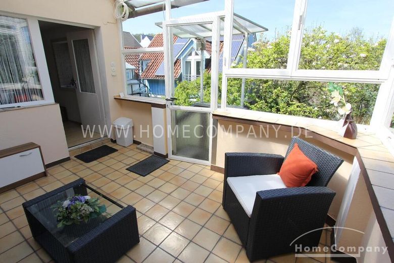 Furnished 2-room apartment with private winter garden in Bonn-Kessenich! – 25baf2e59e4f9d237a89c096f65e06239f61013a.jpg